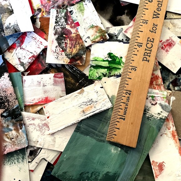 Hand painted Ephemera Pack Art with up-cycled Funky Face cd case, 30+ Pieces - Picture 10 of 12